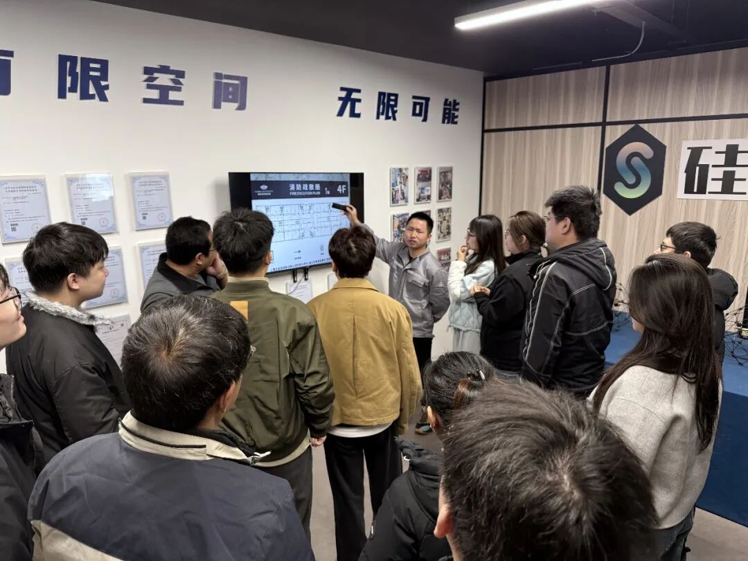 防患未“燃” | 硅行智能开展消防安全实战演练，筑牢智造安全防线